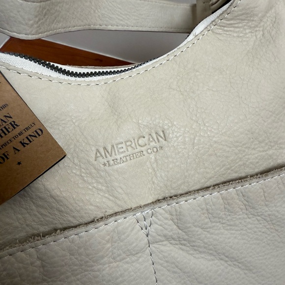 American Leather Company Carrie Hobo Giftable NWT - Picture 5 of 9